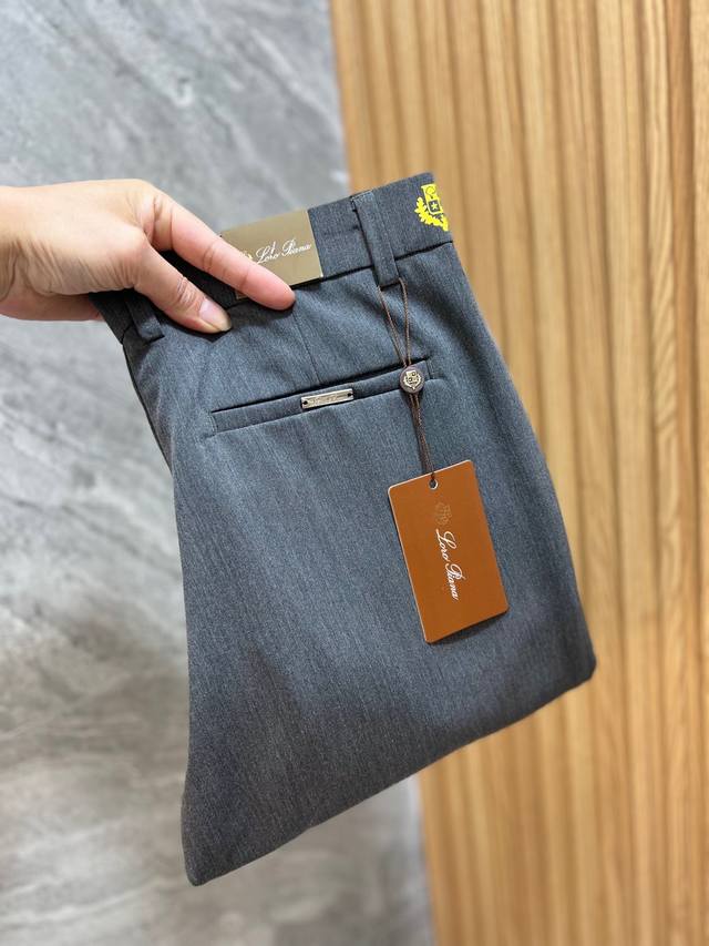 支持年后 P250L P2540秋冬新品 三标齐全 加绒加厚 西裤 休闲裤 好货不用过多介绍 看细节 专柜码数：29-38 175 140上身32码