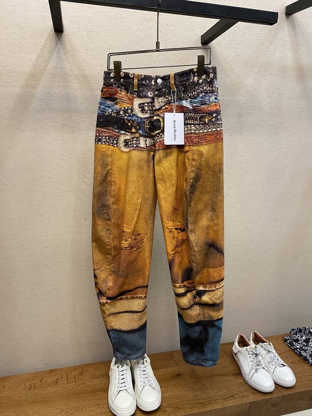 P310 Acne Studios 25Ss早春新款3D油画打印弯刀牛仔裤！ 男女同款，低腰3D立体印花纽脚裤，时尚百搭，采用帆布洗水工艺，细节拉满。 尺码：4