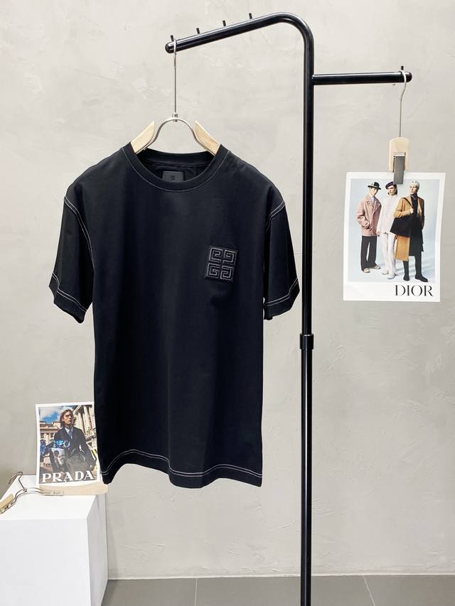P180。Givenchy纪梵希独家专供新款原单男士休闲春夏短袖 高端定制 高端版本 时尚百搭爆款进口面料 手感超柔软细腻 穿着亲肤舒适 高端精品 代工厂P精细