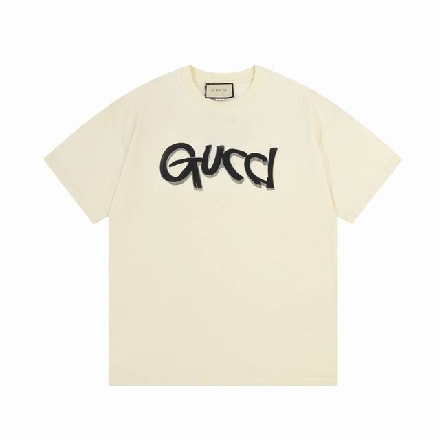 P80#E144 Gucci 古驰 水彩涂鸦字母印花 Logo标识精致升级，灵感源自八十年代复古 原版面料 官方同款 短袖T恤 定制260 克同缸染面料 手感非