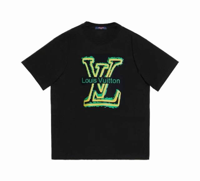 P80#V035 Lv路易威登25早春新款短袖，经典字母Logo印花，官网同步，专柜纯棉面料！贴肤舒适，耐看又好穿，原厂工艺一丝不苟，定制260克同缸染面料 手