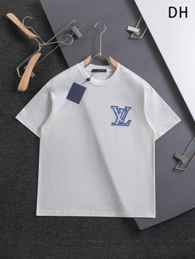 P130 Louis Vuitton 路易威登 1V 微宽版型S-Xl 25Ss Lv 新品专柜走秀款 胸口立体字母刺绣Logo重工艺 后幅大Logo字母拼接重