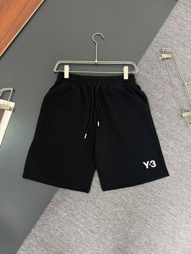P140Y-3*山本耀司*400G克重磅纯棉宽松休闲短裤 硅胶印花Logo设计 春夏新款圆领时尚休闲短裤 贴肤舒适，耐看又好穿 原厂工艺一丝不苟，休闲百搭必备款