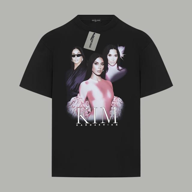 100 Balenciaga巴黎世家 2025官网同款 Michelle Yeoh杨紫琼影后人像 印花双纱纯棉短袖 - 280G双纱纯棉顶级面料 手感柔软 百分