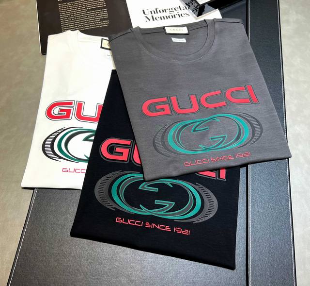 100 Gucci~2025年新款春夏丝光棉200克重短袖T恤上新：Gucci新款搭配印花工艺结合字母以及设计经典的图案不失重，有年轻视觉效果感！是春夏入手必备