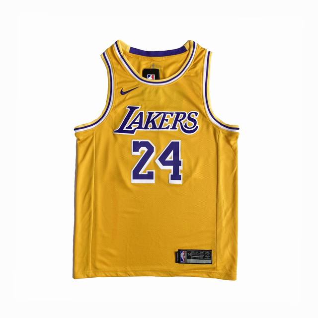 70 款号S24 顶级刺绣版本 白底细节图 Nba湖人科比24号球衣 耐克官网同步新款 科比24号球衣 陈冠希李易峰各路大神上身同款 字母和英文采用高品质密锈