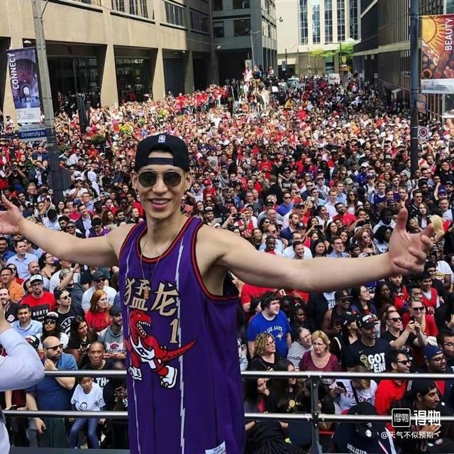 70 款号S01 顶级刺绣版本 模特上身图 Nba猛龙麦迪特别限定刺绣1号球衣 专柜Zp一比一 Nba耐克Nike篮球衣 球衣 超透气网眼面料 赶快入手 经典配