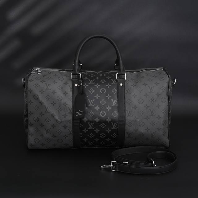 Louis Vuitton Lv Keepall 50 老花拼接旅行袋 官网售,700人民币，特殊涂层帆布，牛皮革饰边，棉纺织衬里金属配件，双拉链开合设计可脱