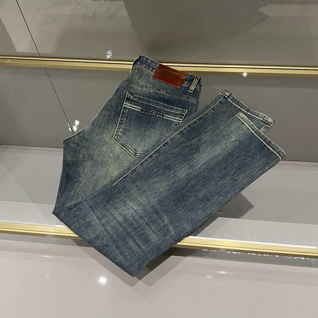 P200 蓝色高品质微弹力面料休闲牛仔裤 细节图