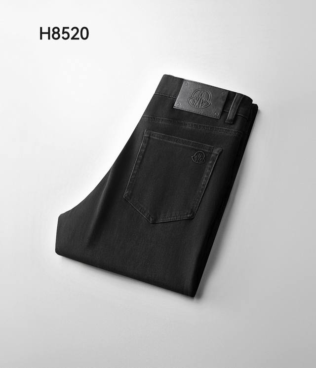 P290 秋冬新款 New Winter ，新疆长绒棉莱卡 Lycra 弹力面料，柔软，舒适 款号：H8520 码数：31,32 版型：直筒