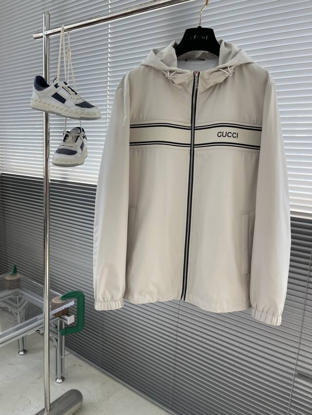 P520 -Gucc 2025春夏新款夹克 原版辅料定制 胸口织带Logo 网眼里布内衬 做工细节嘎嘎到位 码数：48-56 M-3Xl