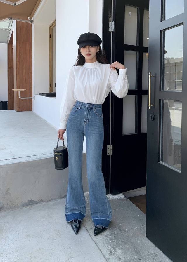 P290。 新款 小香浅色女裤 弹力高腰喇叭百搭牛仔裤 码数 26 27 28 29 30