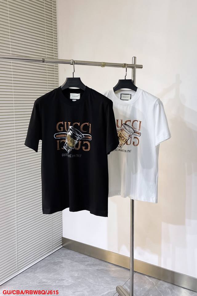 P210 J615 Gu古驰25Ss春夏新款圆领短袖 专柜同步 高端品质 独家定制面料 更加轻薄透气 定制Logo 时尚感强 尺码：S-2Xl 三标齐全