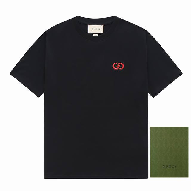 P120高品质 Guc 胸前刺绣Logo短袖T恤！ 高克重进口针织棉布精心制作，面料非常扎实有肉感，柔软细腻的亲肤触感，吸湿透气让你时刻保持干爽！经典双Glog