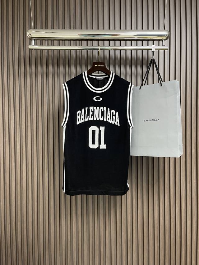 P290Balenciaga 2025Ss新款篮球系列黑白提花运动针织背心，粘胶纤维提花运动针织，正面和背面有篮球提花图案。尺码：S-Xl