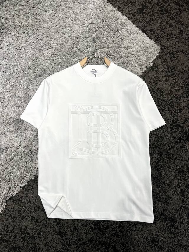 P220 Burberry*巴宝莉 衣长