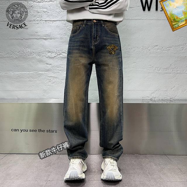 P200 范思哲 25Fw新款男士休闲牛仔裤，顶级品质！渠道订单，官网同步出售！！原厂订制牛仔全棉材质！适合休闲 正装各种搭配～日常通勤的极品！！尺码：29-3
