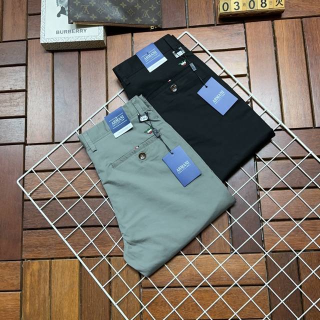 P260 Armani 阿玛尼 新款新品 专柜有售 实体店极品牛仔裤专柜原版1:1好货，适合各个年龄段。市场最高版本的欧洲进口面料。舒适柔软亲肤，上身效果超级棒