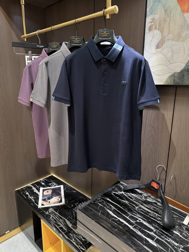 P230 Free25S春夏男士Polo 胸前标志性Logo徽标 整体非常的轻商务休闲！！上身轻盈舒适顺滑 到手绝对让你觉得物有所值的一件单品！！！码数M-3X