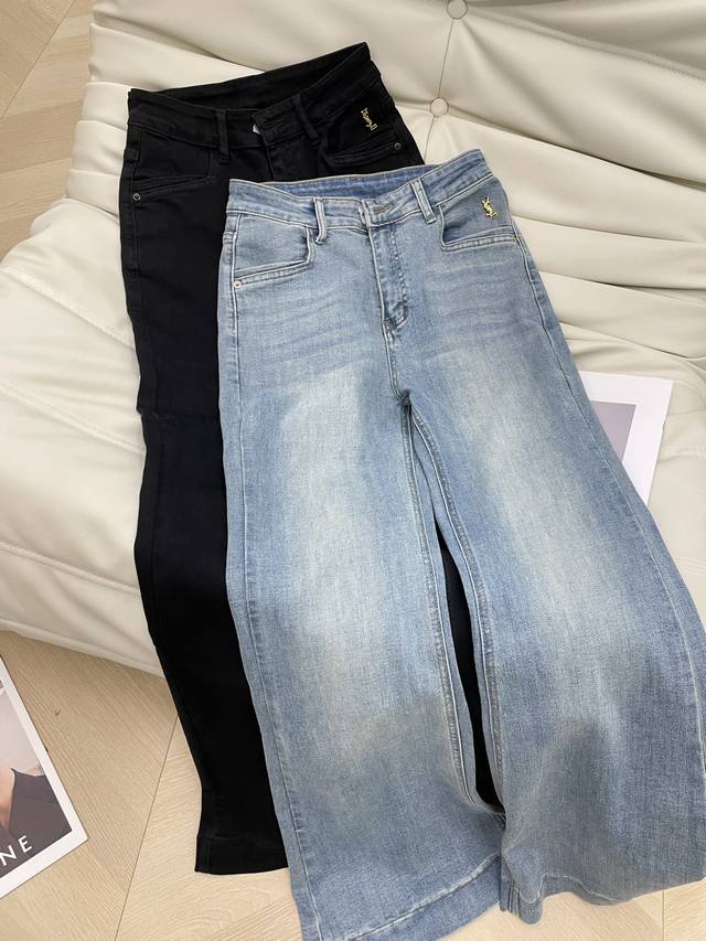 P290 25春夏新款 Ysl 高腰喇叭裤型 怒推！上身没有不爱的 修饰腿型 勾勒优美的腰臀曲线 轻松穿出大长腿 客供四面弹牛仔面料 肌理清晰 布面细密紧致 柔