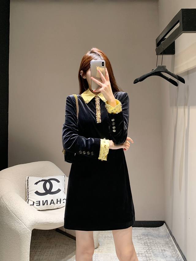 P380 Saint Lauren* 24Fw秋冬新款 金丝绒撞色钉珠领长袖连衣裙丨独家高版出品！超有质感的财阀小公主单品，复古华丽的水晶元素和贵气姐姐最爱的丝