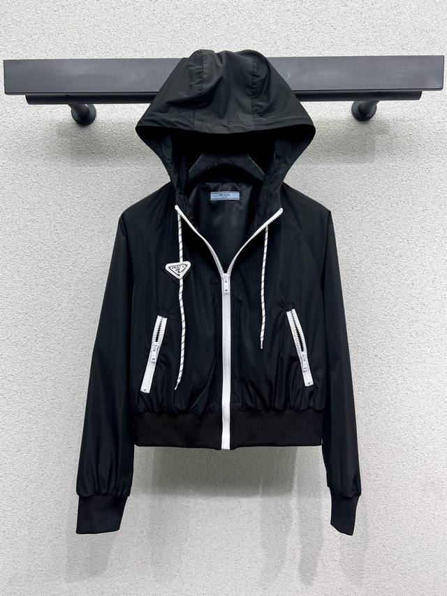 P350P家尼龙外套 开模定制五金配件 版型超赞 上身完美百搭款 高品质 尺码Sml