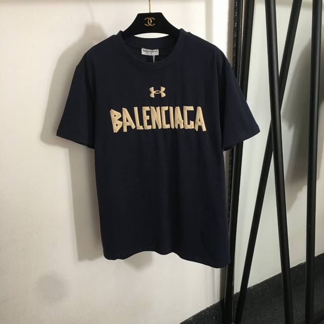 P140款号20250603 Balenciag*新款Logo字母印花纯棉短袖T恤，白色，黑色，咖色，Sml， M码；肩宽47，胸围110，袖长22，衣长71