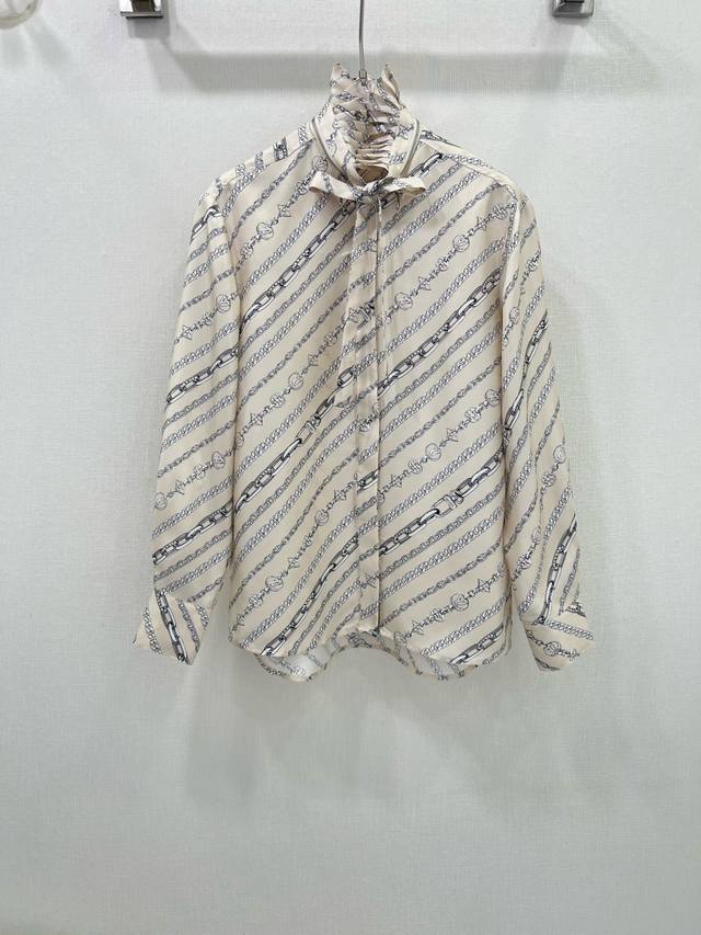 P560 Louis Vuitto*25早春渡假新品真丝链条衬衣 经典品牌调性链条印花 Logo暗藏其中 定制Yb百分百桑蚕丝材质 质感细腻垂顺 养肤舒适 春夏