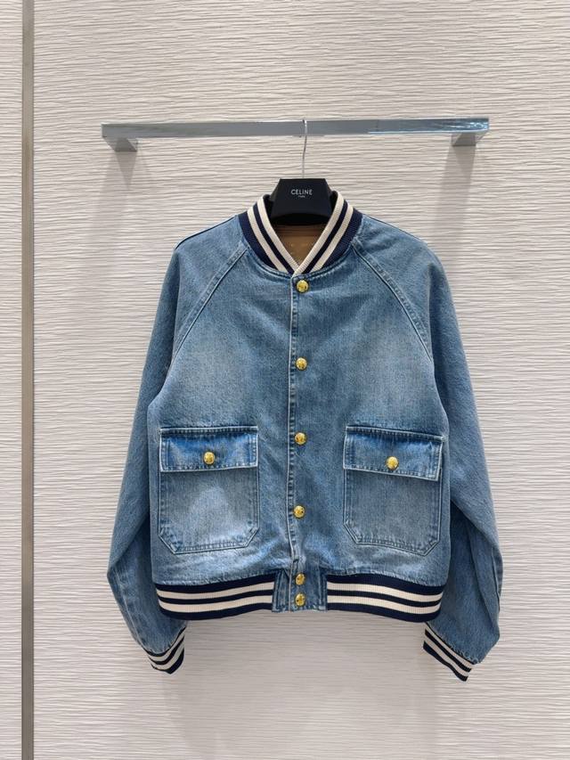 P470 高端原单品质 Celin* 2025Ss新款 高版出品~超时髦新款丹宁牛仔外套 上身又酷又飒爽 采用定制高品质棉质水洗牛仔面料，纹理细腻，棉感自然，既