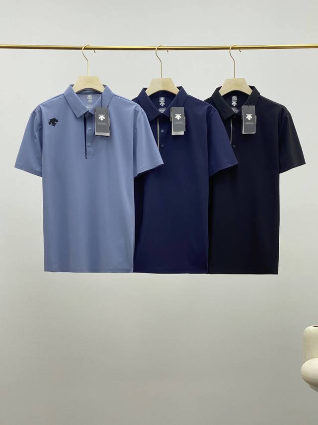 100包邮 迪桑特 25Ss夏季新款翻领Polo衫户外透气短袖T恤 ，陈伟霆同款，专柜同步发售三色可选，休闲商务风十足，经典百搭永不过时系列，绝佳出行穿搭必备百