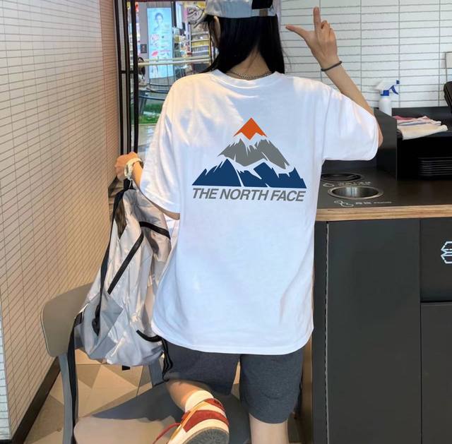 80 the North Face 北面短袖半袖T恤 - 采用230G双纱100%精梳纯棉面料 - 螺纹定织定染无色差！采用过肩拉条工艺，百洗不变形！ -采用高