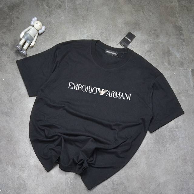 80 Emporio Armani/阿玛尼春夏新款字母印花Logo户外运动休闲纯棉短袖T恤男女同款 2025年春夏季T恤240G定制定染纯棉双纱面料 柔软舒适不