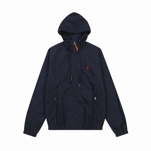 180#R03 Polo Ralph Lauren拉夫劳伦连帽抽绳薄款外套 夹克 连帽风衣 1. 轻量设计，四季适配 连帽外套以轻量化剪裁为核心，采用100%聚