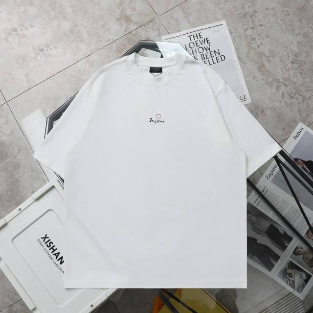 上新120【纯原臻品 顶级复刻】 - Balenciaga/巴黎世家·新款前后刺绣Logo短袖T恤 - 款号：61223 - 颜色：黑色 - 购入原版开模打造，