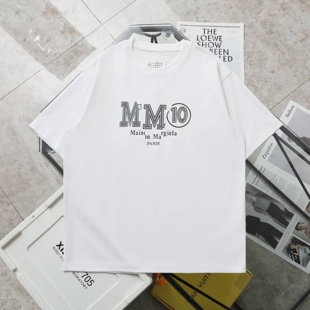 上新120【纯原臻品 顶级复刻】 maison Margiela/马吉拉Mm10印花短袖T恤 - 款号：002 - 颜色：黑色 白色 - 购入原版开模打造，全套