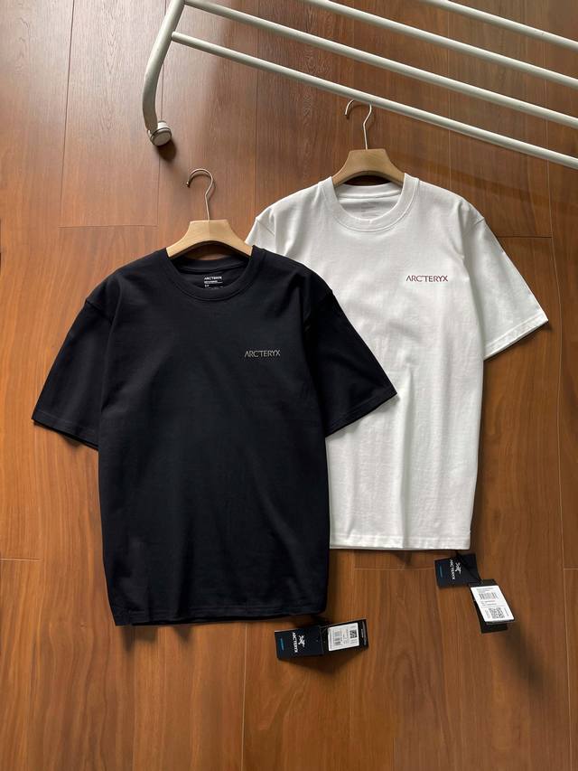 主图120 夏季品质好货Arc'teryx / 始祖鸟 三色Logo 太美了鸟家年度最优质的印花发泡浮雕短袖 这款全网断货 爆 260克人体舒适最佳克重 无与伦