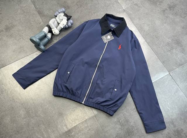 200Ralph Lauren/拉夫劳伦 经典翻领男女同款老干部拉链夹克外套 易梦玲同款 众多穿搭博主上身推荐，哈 林顿夹克的版型翻领拉链防风设计休闲风格和街头