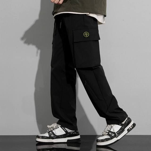 上新120 stone Island/石头岛海外专柜冲锋机能休闲裤（男女同款） 防水冲锋裤，小红书主播推荐，上身质感满满，版型立体，完美修饰腿型，可随意日常搭配
