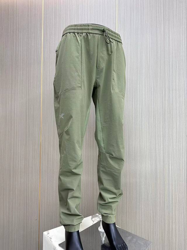 210（ 压胶 打孔 轻量 ） 【始祖鸟 Arc'teryx/System_Eislen Cargo束脚裤 城市 通勤 休闲】 不怕衣服贵，就怕买不好/此款长裤
