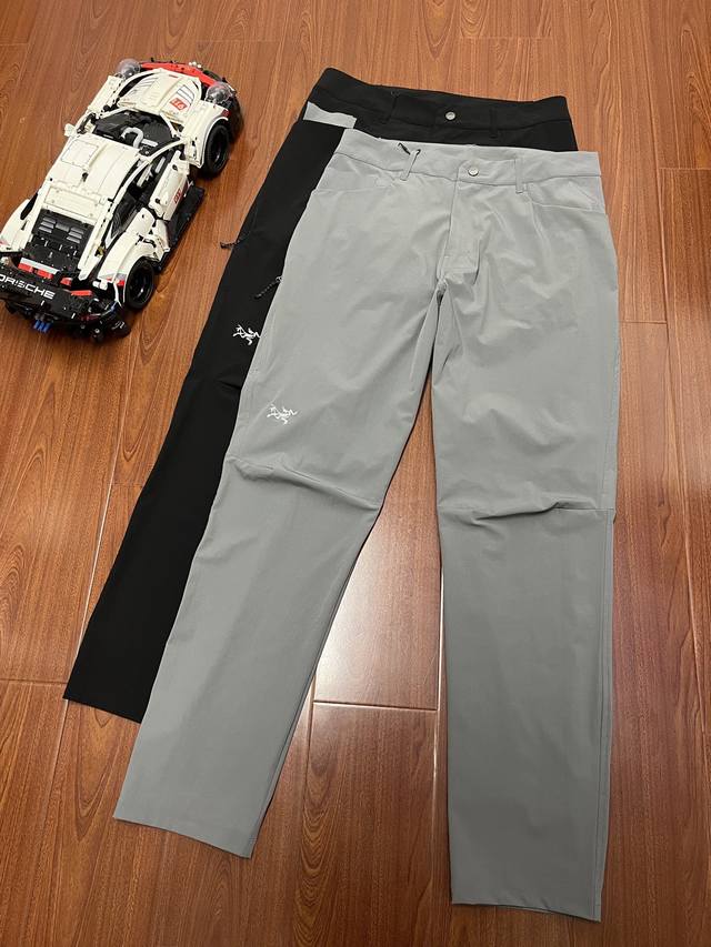 p200 Arc'teryx / 始祖鸟2025年男款夏季速干系列动运休闲按扣长裤 无论您平时穿或者户外穿都是您的最佳选择。裁剪采用立体三维裁剪使每个部位都更加