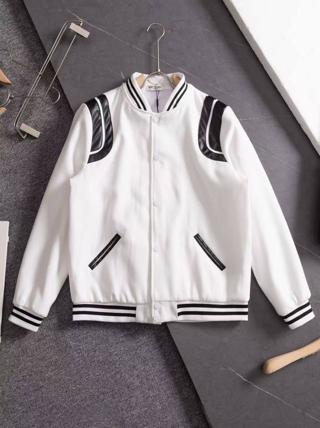 190包邮 圣罗兰Syl拼接经典棒球服外套 双色齐发，面料升级，定制辅料，全新版本这款真的是一绝鱼龙混杂的各种面料版本都有认准正确版本面料绒感十足男女同款百搭区