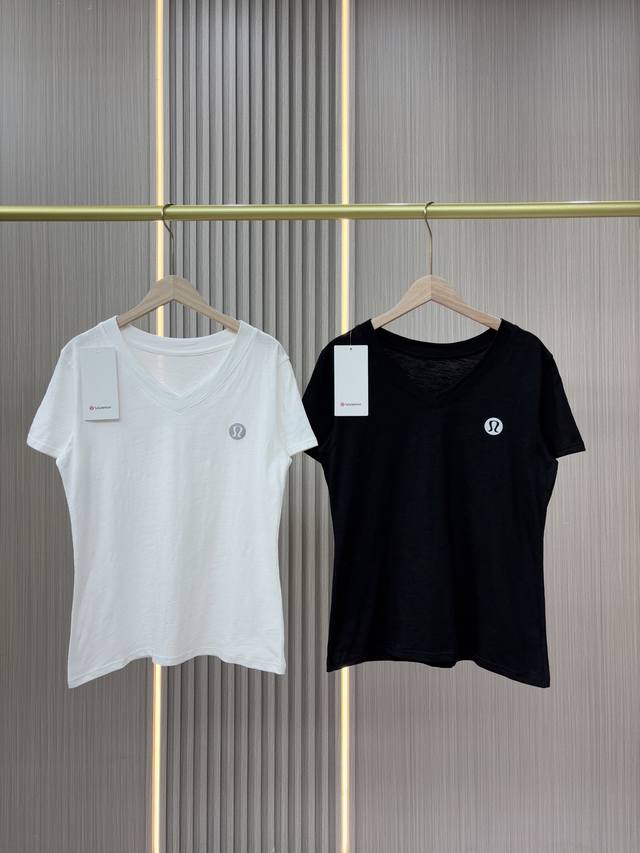 150包邮 一包两件！顶奢面料的外贸订单！Lulu2025春夏新款女士竹节棉呼吸V领短袖T恤！会呼吸的面料，竹纤维Upf70+高强度隔离紫外线，超大牌同款料子，