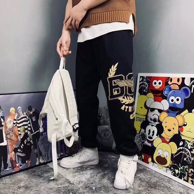 160包邮 boy London烫金高密度大翅膀痞帅情侣长裤 男女同款 重磅专柜最新款！走一波！绝对私房牛货！官网柜子同步火爆在售！400克高密度面料不变形不起