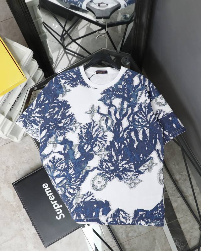 120包邮 louis Vuitton 路易威登25Ss 草间弥生系列海草花卉组合老花满印 Logo针织短袖T恤 -面料采用320G 100%纯棉双纱面料 同缸