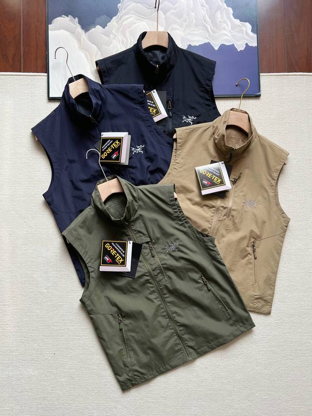 170包邮 arc‘Teryx/始祖鸟 2025年春夏季户外运动休闲立领刺绣马甲冲锋衣 - 最新款春夏季夹克马甲，做工精美，胸前重工刺绣鸟家Logo，内里透气孔