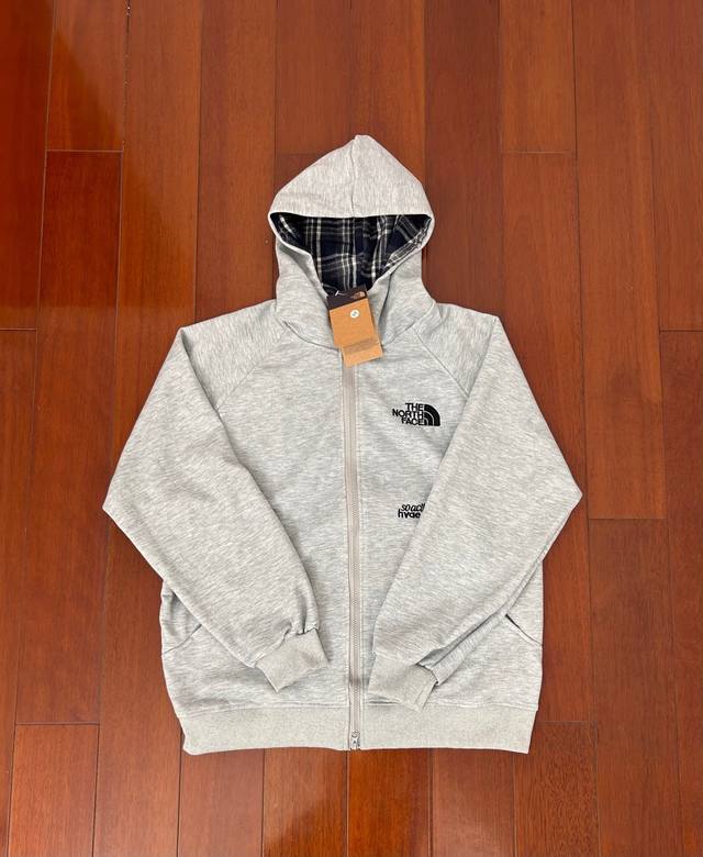 160 Thenorthface北面格子撞色连帽开衫卫衣高级感宽松休闲外套潮拼接美式复古落肩拼接卫衣男女同款高街休闲廓形落肩袖重磅设计感外套 此款采用超柔棉材质
