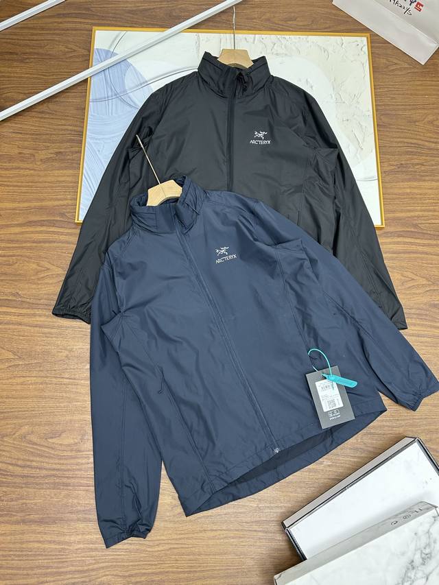 320，配礼盒包装顶级复刻版本鸟立领款皮肤衣帽子可收纳压缩款 随意验证Arc‘Teryx 始祖鸟风壳防晒服立领皮肤衣 Narvan Windshell Jack