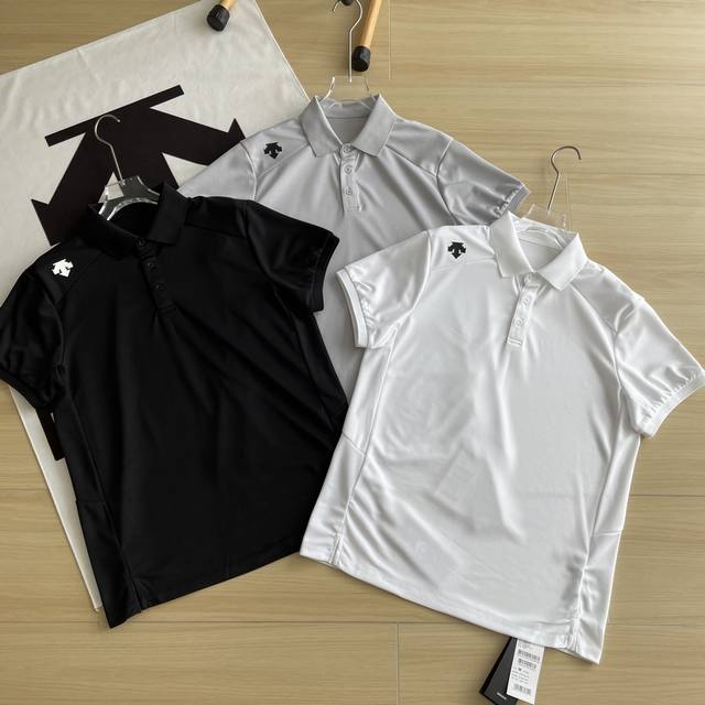 主图150 专柜同款Descente / 迪桑特三色Tough面料短袖夏运动翻领Polo衫上衣 款号：D36 dst官方同步在售，也是一款比较畅销和大家认可的款