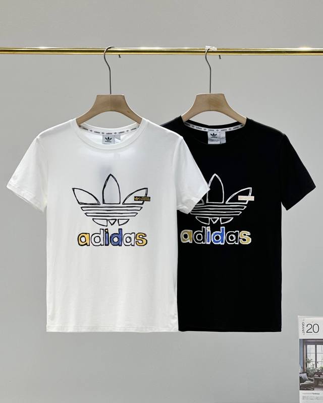 90 高品质 女款 Adidas三叶草官网最新女子运动短袖T恤，原厂180克极品亲肤棉面料，耐机洗不起球，通过精梳工艺，手感更加细腻顺滑，吸湿透气，上身超级舒服