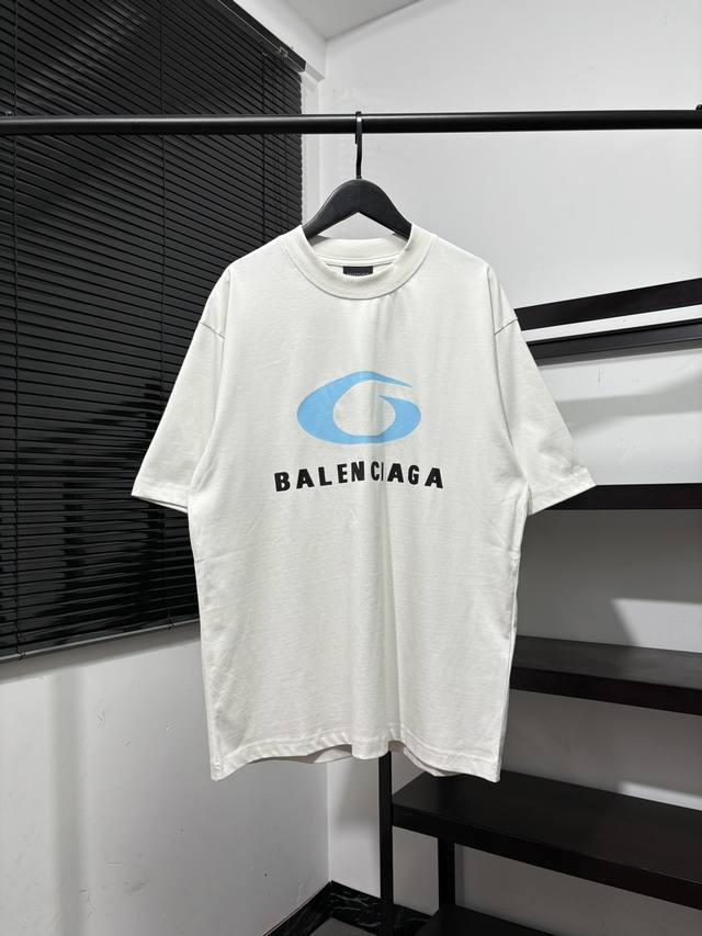 130包邮 高版本，质量很好！原版包装，柜子最新款领标！巴黎世家 Balenciaga男女同款胸前蓝色印花一排小字母，Loop Sports限定款短袖T恤！此款
